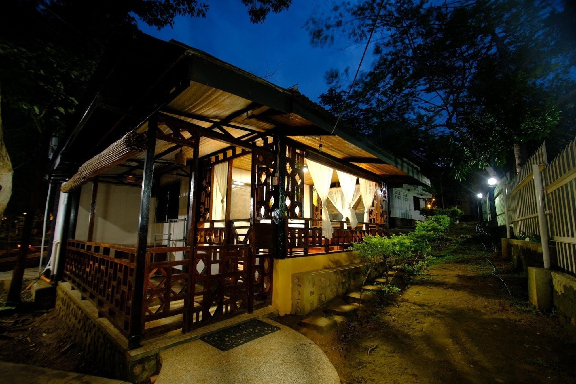 Villa Khadine Grand Vista Resort Coron Exteriör bild