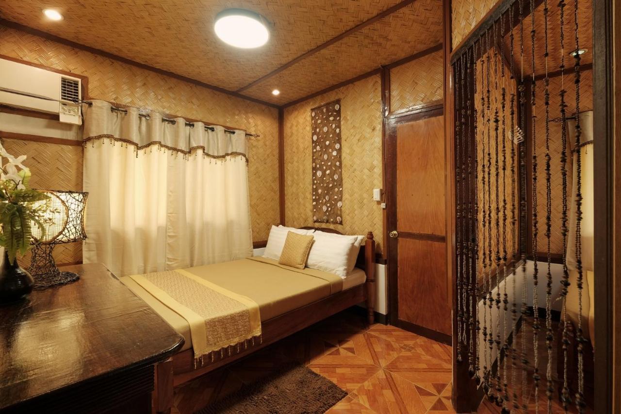 Villa Khadine Grand Vista Resort Coron Exteriör bild