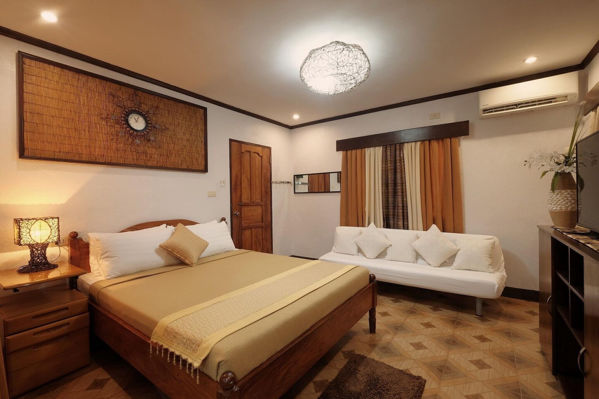 Villa Khadine Grand Vista Resort Coron Exteriör bild