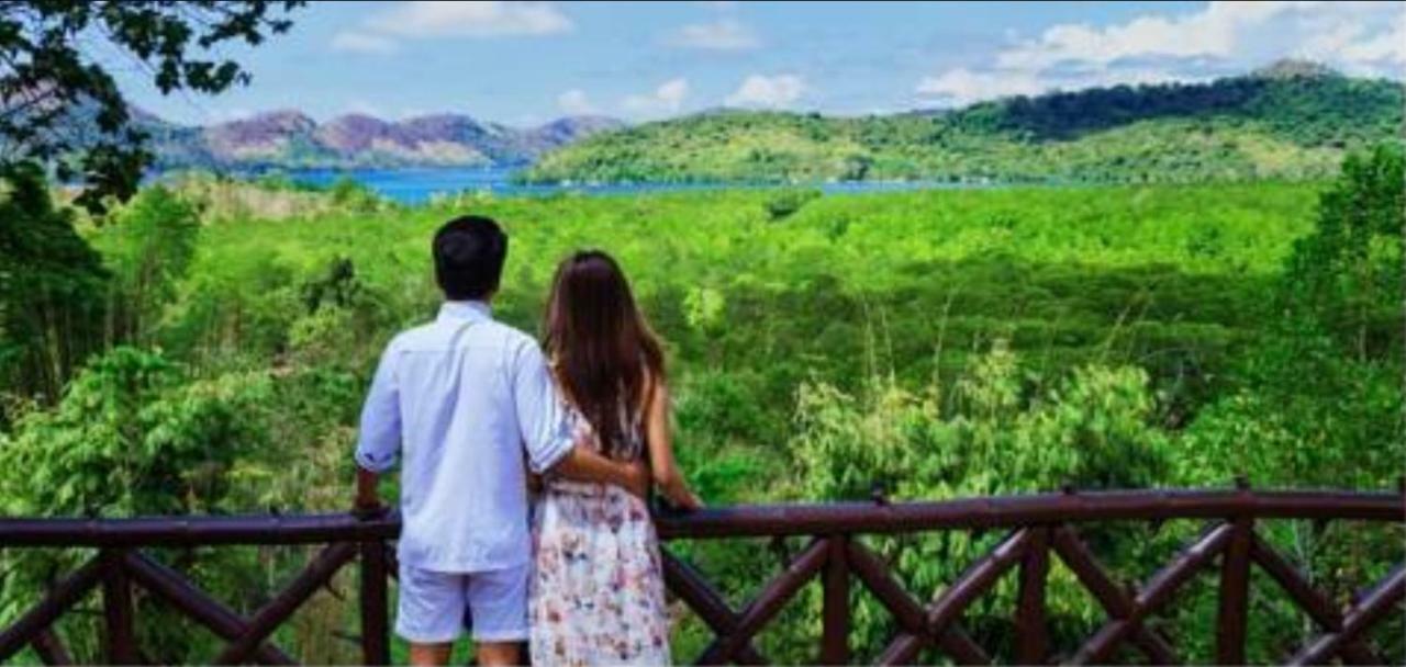 Villa Khadine Grand Vista Resort Coron Exteriör bild